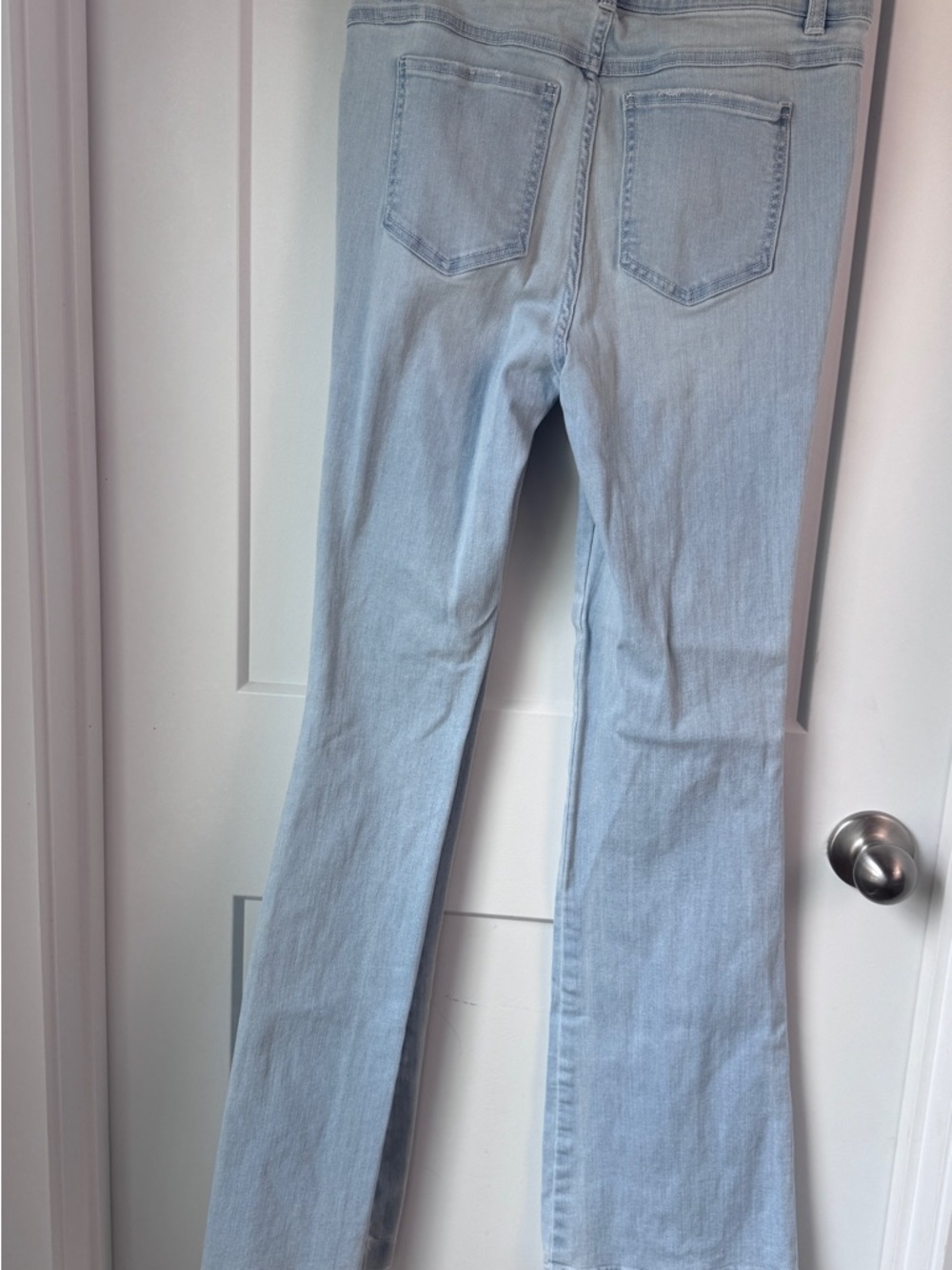 SPANX 20348R Retro Light Wash Pull On Flare Jeans Women’s M Blue Tummy Control - Picture 6 of 10